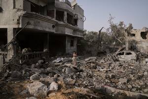 Donald Trump alienta la esperanza de un alto el fuego en Gaza mientras Israel presiona con ataques