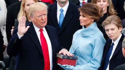 Donald Trump asume compo presidente de EE.UU
