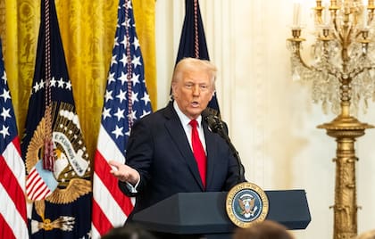 Donald Trump emitió en enero la Orden Ejecutiva 14159 que obliga a los extranjeros a registrarse