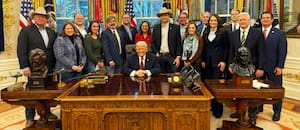 Trump pagará US$12.000 millones a los agricultores norteamericanos afectados por la “guerra” comercial con China