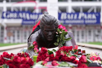 Donald Trump pidió que la MLB revise su decisión de excluir a Pete Rose del Salón de la Fama de Béisbol; el jugador fue sancionado de por vida por apuestas deportivas en 1989