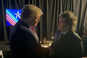 Donald Trump se saludó con Javier Milei