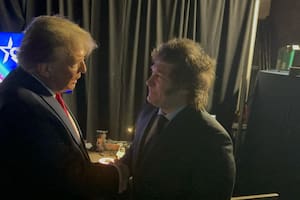 Donald Trump se saludó con Javier Milei