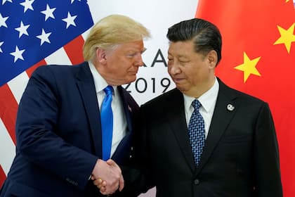 Donald Trump y Xi Jinping, en un apretón de manos