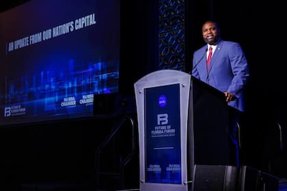 Donalds es precandidato del Partido Republicano para la gobernación de Florida