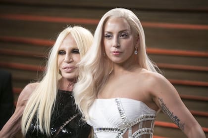 Donatella y Lady Gaga son amigas en la vida real