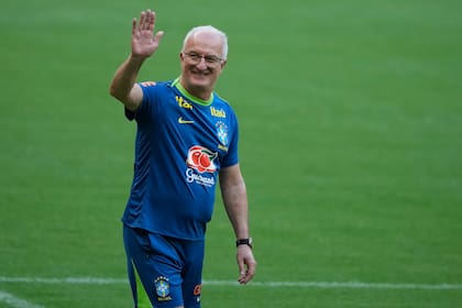 Dorival Junior logró sumar dos victorias en la última doble fecha FIFA; busca seguir por esa senda