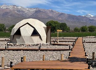 Dos años después de fundar el emprendimiento construyeron su primer domo