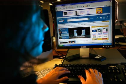 Dos de cada diez personas dijo buscar pareja por Internet