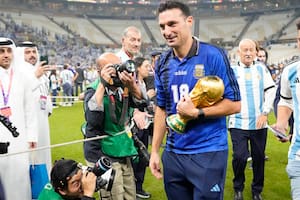 Scaloni, el hombre sensible que es campeón mundial: "A Messi hay que guardarle un lugar para el próximo"