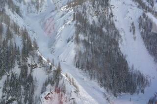 Dos esquiadores mueren y una más resulta herida en una avalancha en el norte de Italia