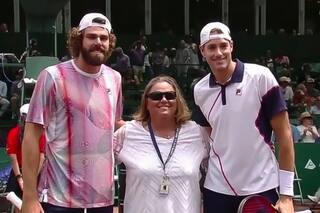 La final más alta del circuito: los gigantes Isner y Opelka, con más de 4 metros de tenis