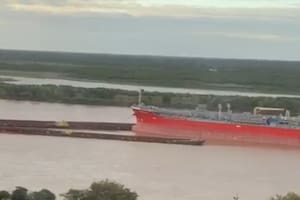 Dos buques protagonizaron un fuerte choque en el Río Paraná