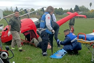 Dos hombres sobrevivieron en Santa Fe a la caída del helicóptero en el que volaban