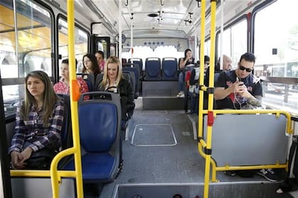 Colectivos y trenes en el país, excepto Jujuy y Tierra del Fuego, serán gratuitos