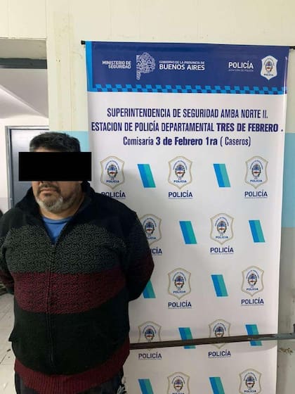 Dos hombres se pelearon en la puerta de un colegio y por los golpes uno perdió el ojo