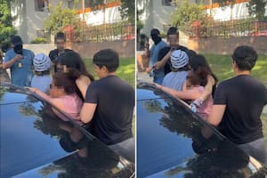 Dos jóvenes formar un "escudo humano" para impedir que ICE arreste a su madre