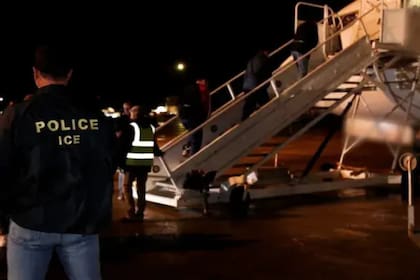 Dos meses después, EE.UU. no logra concretar su regreso desde México