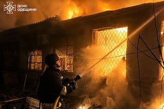 Dos muertos en ataque con dron a minibús en Jersón, mientras Rusia dice avanzar en el frente
