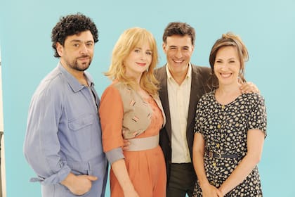 Dos parejas y dos realidades en un clásico del teatro argentino, Made in Lanús