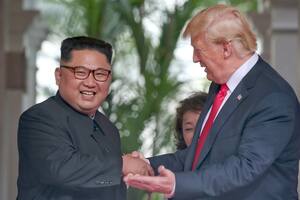 Donald Trump dice que su reunión con Kim evitó una "catástrofe nuclear"