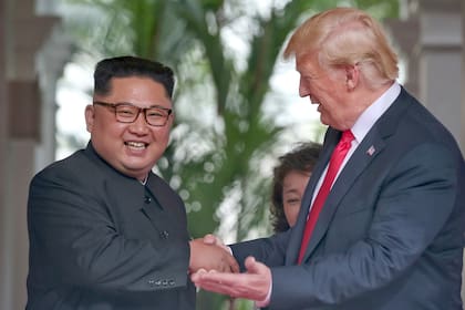 Los líderes de EE.UU. y Corea del Norte protagonizaron un momento histórico