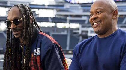 Dr. Dre y Snoop Dogg presentarán su nueva bebida en lata (Crédito: tapasmagazine.es)
