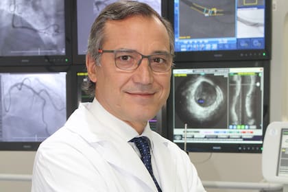Oscar Mendiz, director del Instituto de Cardiología del hospital Favaloro: "La salud no figuraba en la agenda ni en la opinión pública. Pero si se logra mantener el interés luego de la pandemia sería un gran paso"