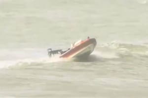 Dramático rescate de dos hombres en Mar del Plata en medio de la ciclogénesis: fueron denunciados