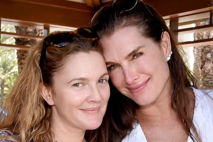 Drew Barrymore y Brooke Shields compartieron sus experiencias como niñas actrices