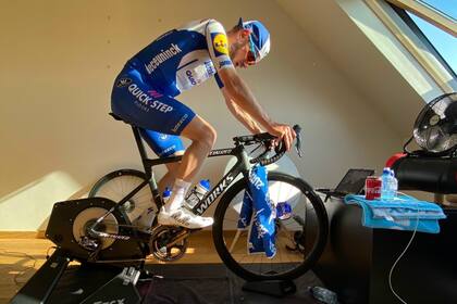 Dries Devenyns, otro de los participantes de la Vuelta a Suiza digital
