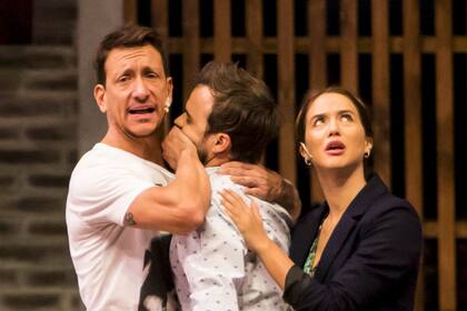 Una semana nada mas, con Nico Vázquez, Flor Vigna y Benjamín Rojas