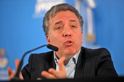 Nicolás Dujovne