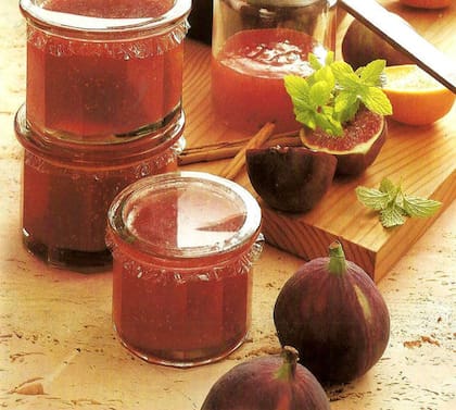 Dulce de higos y duraznos