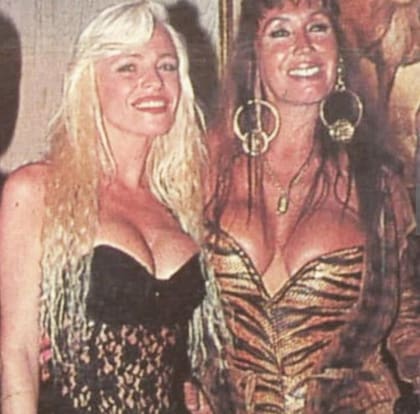 Dupla recontra explosiva: Silvia Süller y Moria Casán, la rubia y la morocha, ambas dueñas de lenguas karatecas