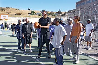Durant, en la cárcel de San Quentin en septiembre. "Me enseñaron mucho hoy", les dijo a los presos