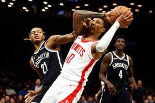 Durant y Thompson lideran a los Rockets en victoria 120-96 sobre los Nets