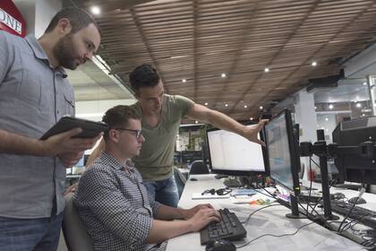 Durante 2023, la Ciudad de Buenos Aires empleó a más de 100.000 trabajadores dentro del sector tecnológico