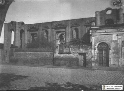 Durante años, la catedral permaneció cerrada