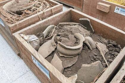 Durante cinco años de excavaciones se hallaron más de 300.00 fragmentos y 200 piezas indígenas