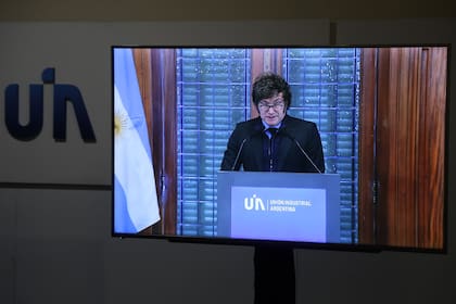 Durante el discurso de Javier Milei ante la UIA no permitieron el ingreso de la prensa al salón.