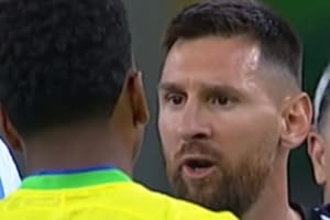 Se supo qué le dijo Messi a Rodrygo durante el tenso cruce que protagonizaron