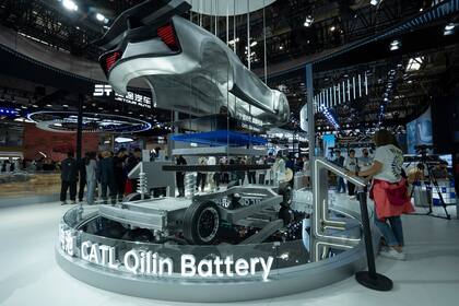 Durante el último Salón del Automóvil de Shanghái, la compañía dio a conocer una nueva batería de alta densidad energética: de 500 Wh/kg en una sola celda 