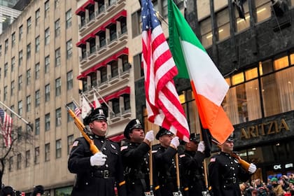 Durante esas cuatro horas, el desfile será transmitido en vivo