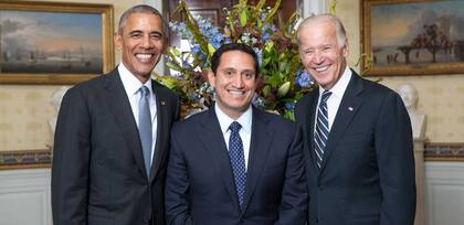 Durante la administración Obama, Martínez Fischer fue invitado frecuente a la Casa Blanca, debido a que informaba al expresidente sobre políticas nacionales de derecho al voto