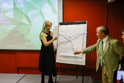 Durante la celebración se anunció la colocación de una placa conmemorativa en la antigua residencia de Agüero 2038