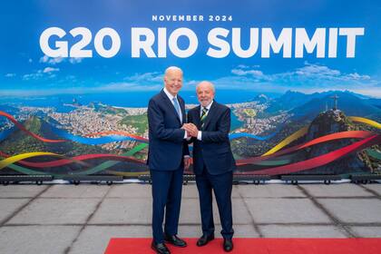 Durante la Cumbre del G20, Lula da Silva recibió al presidente de EE.UU. Joe Biden, quien estará en el mandato hasta enero de 2025 y luego será reemplazado por Donald Trump