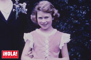 Subastan los vestidos de su infancia y los de su hermana, la princesa Margarita