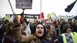 Durante los años de la troika hubo muchas protestas contra las medidas de austeridad.