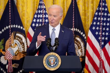 Durante los años fiscales 2022 y 2023, correspondientes al mandato de Joe Biden, se otorgaron 560,253 visas H-2A y 169,395 H-2B, marcando un nuevo récord en comparación con las administraciones anteriores